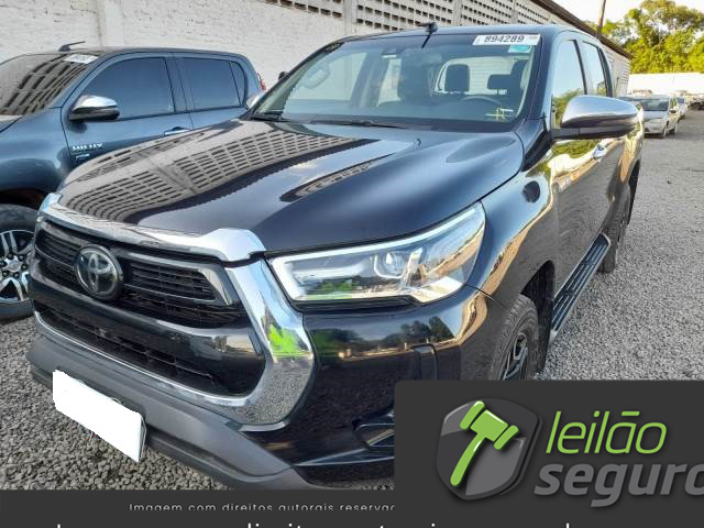 LOTE 034 TOYOTA HILUX CD SRX 2.8 D-4D TURBO 2022
