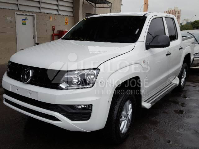 LOTE 037 - VOLKSWAGEN Amarok 2.0 SE 4x4 TDi 2013 