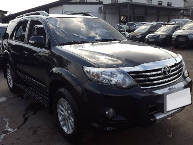 LOTE 055 TOYOTA HILUX SW4 SR 2.7 16V VVT