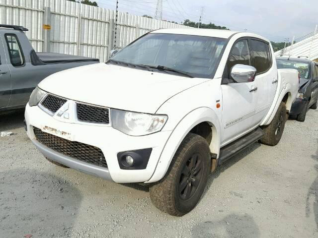 LOTE 070 Mitsubishi L 200 Triton HPE 4x4