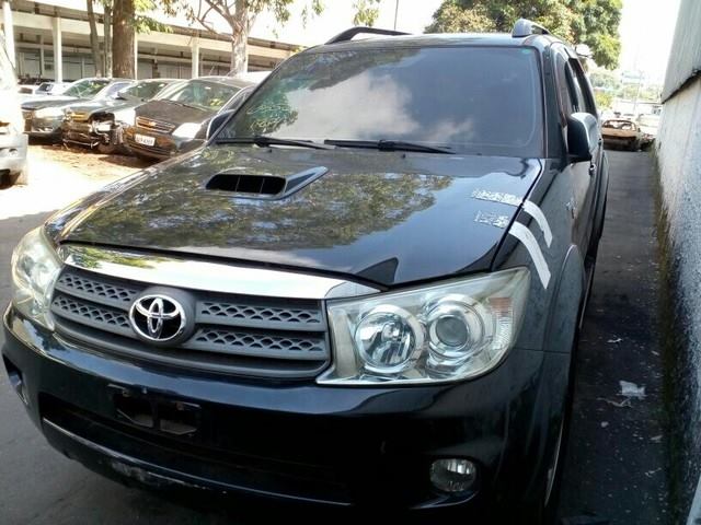 LOTE 089 Toyota Hilux SW4 SRV 4x4 