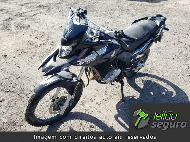 LOTE 047 - HONDA XRE 300 ABS 2019