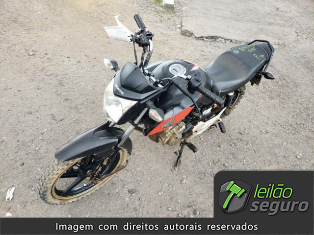 LOTE 048 HONDA CG 160  FAN FLEXONE 