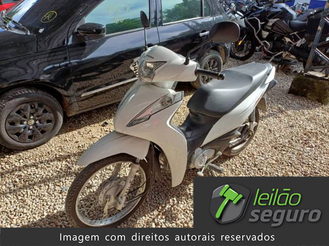 LOTE 008 2023 HONDA BIZ