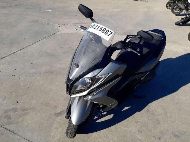 LOTE 025 KYMCO SUPER DINK 350