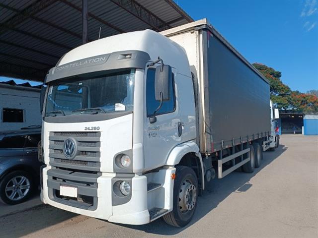 LOTE 012 24.280 CRM 6X2 2021/2022